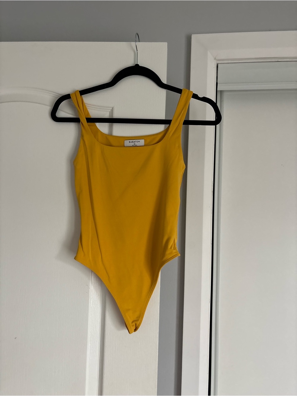 Babaton Square Neck Bodysuit